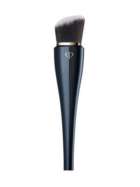 Cle de peau foundation brush